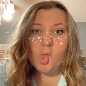 Meet your Posher, Mallory